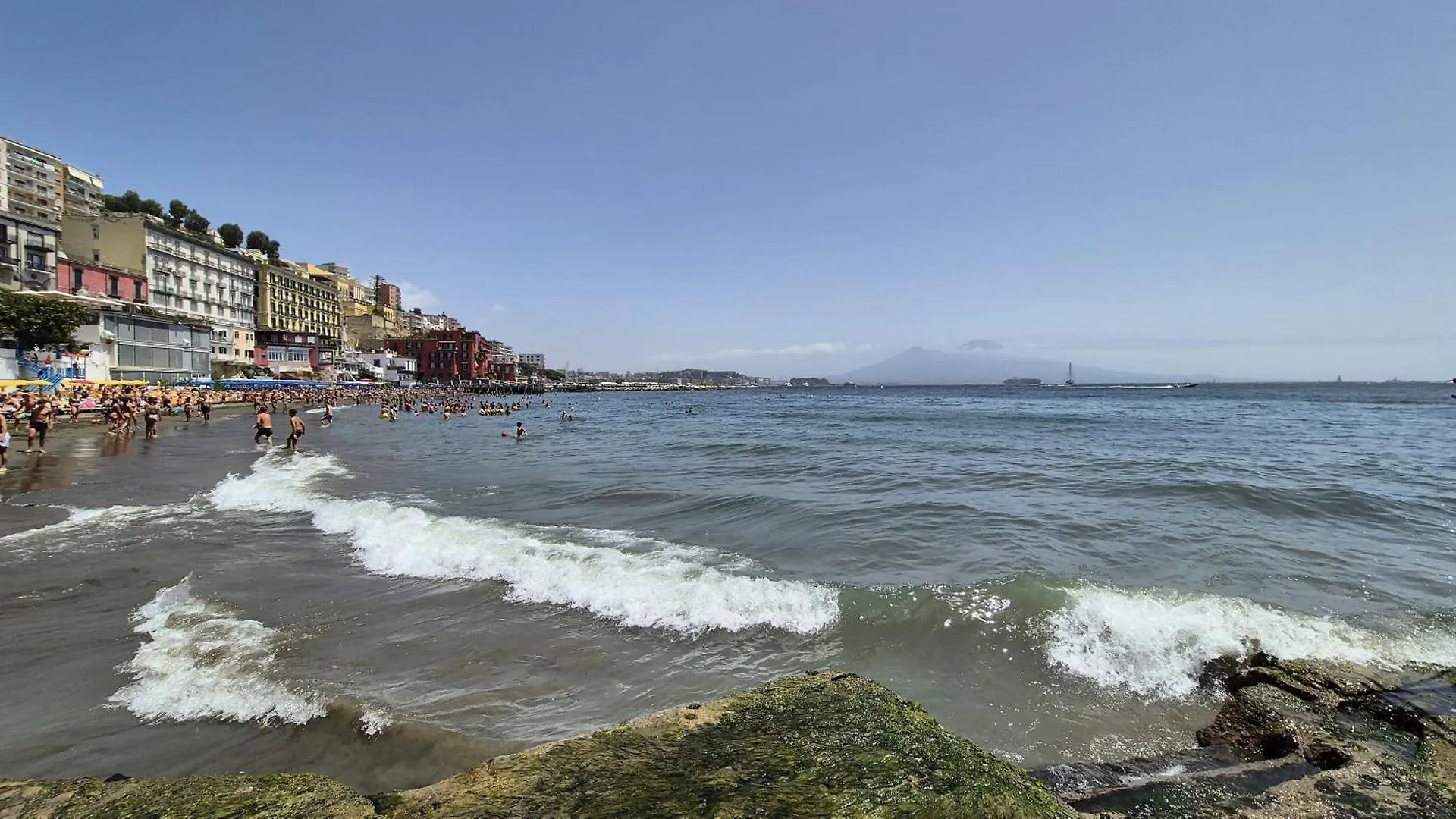 Donnanna Appartamento Sul Mare By Italianhost Naples Italy
