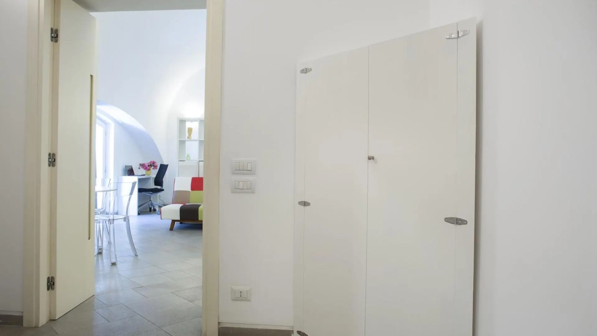 Apartment Donnanna Appartamento Sul Mare By Italianhost Naples Italy